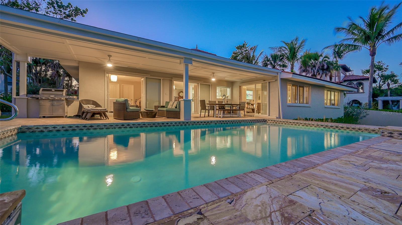 3858 CASEY KEY