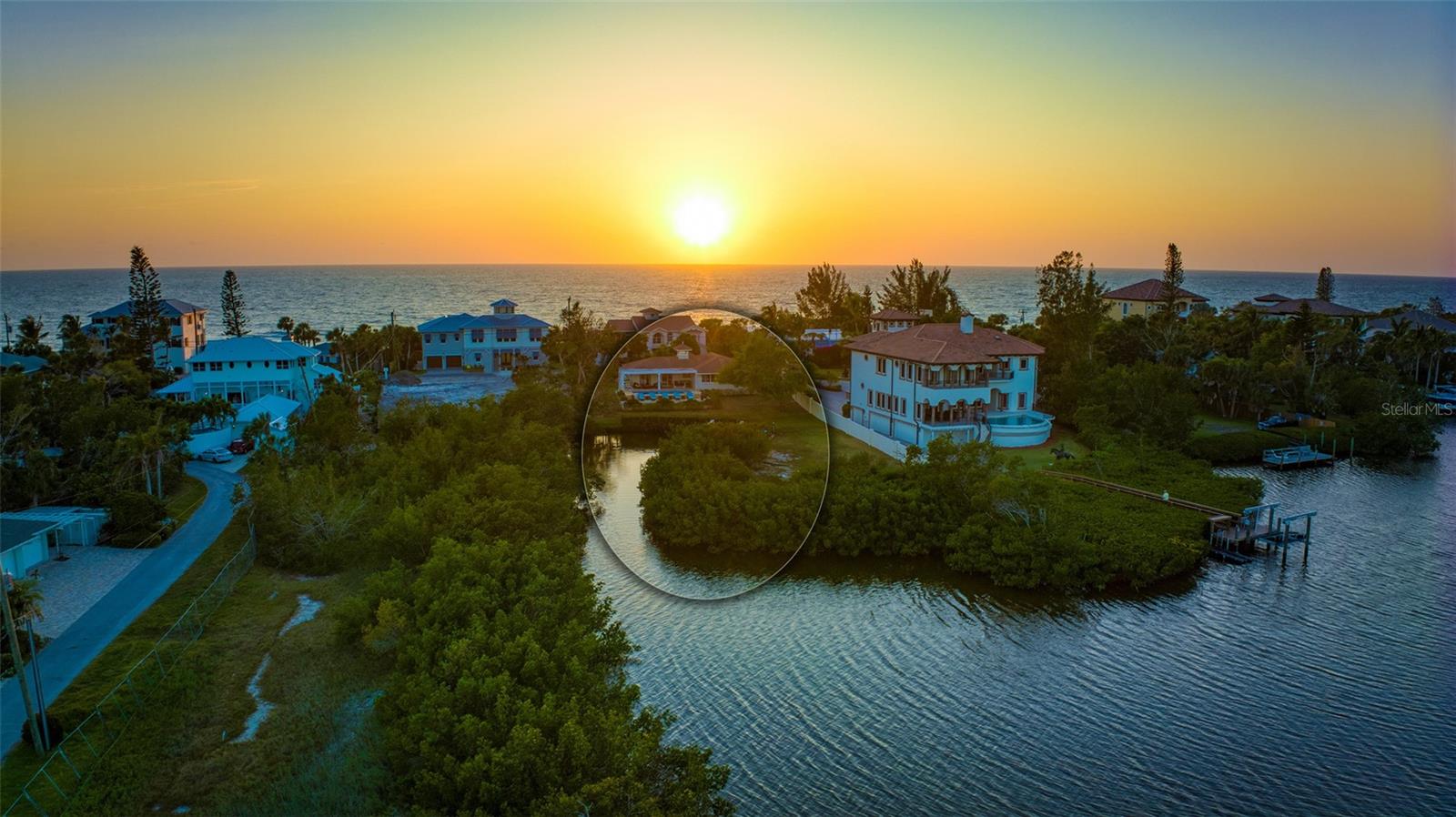 3858 CASEY KEY