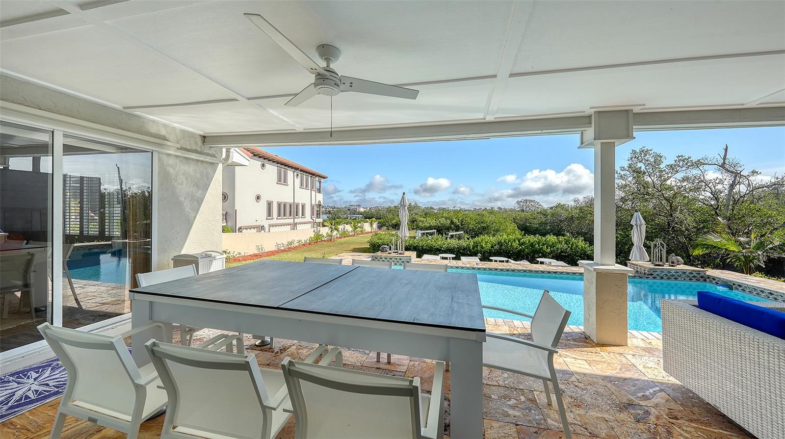 3858 CASEY KEY