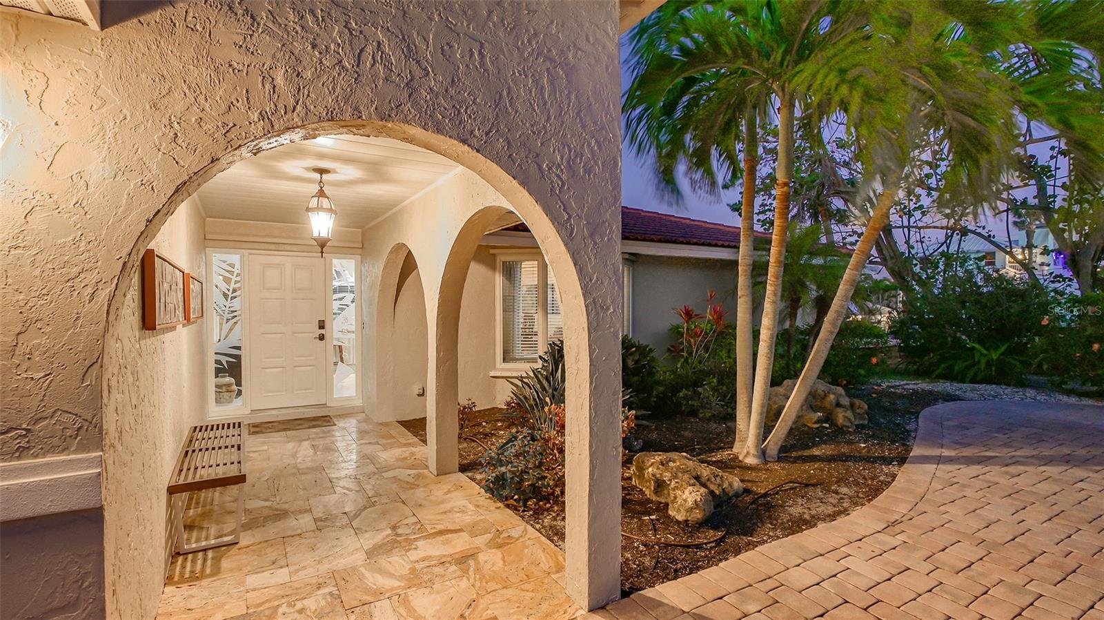 3858 CASEY KEY
