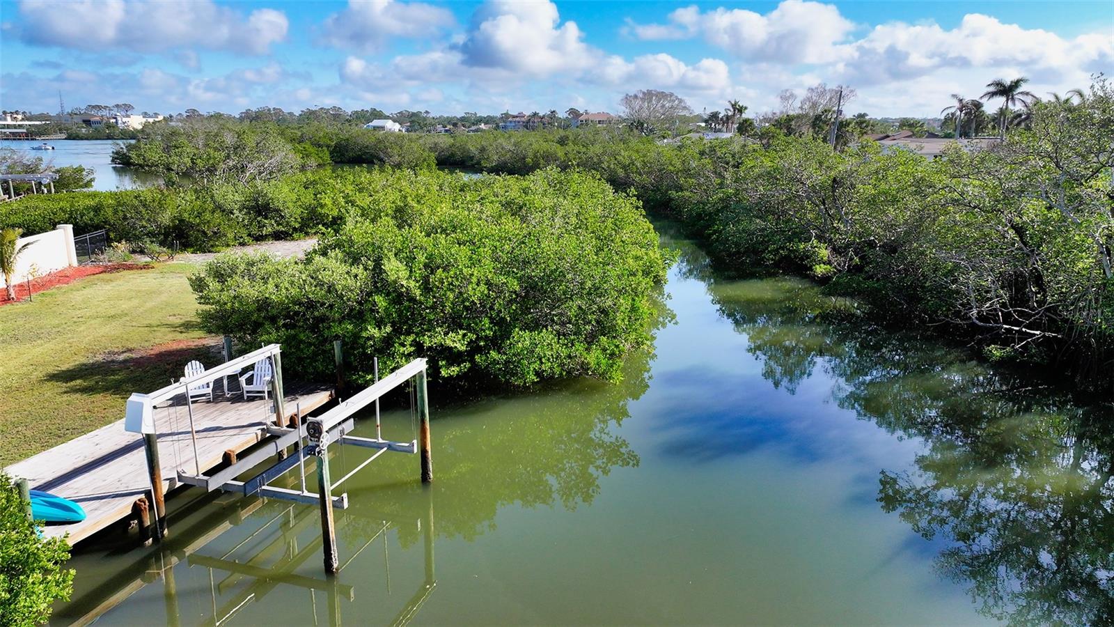 3858 CASEY KEY