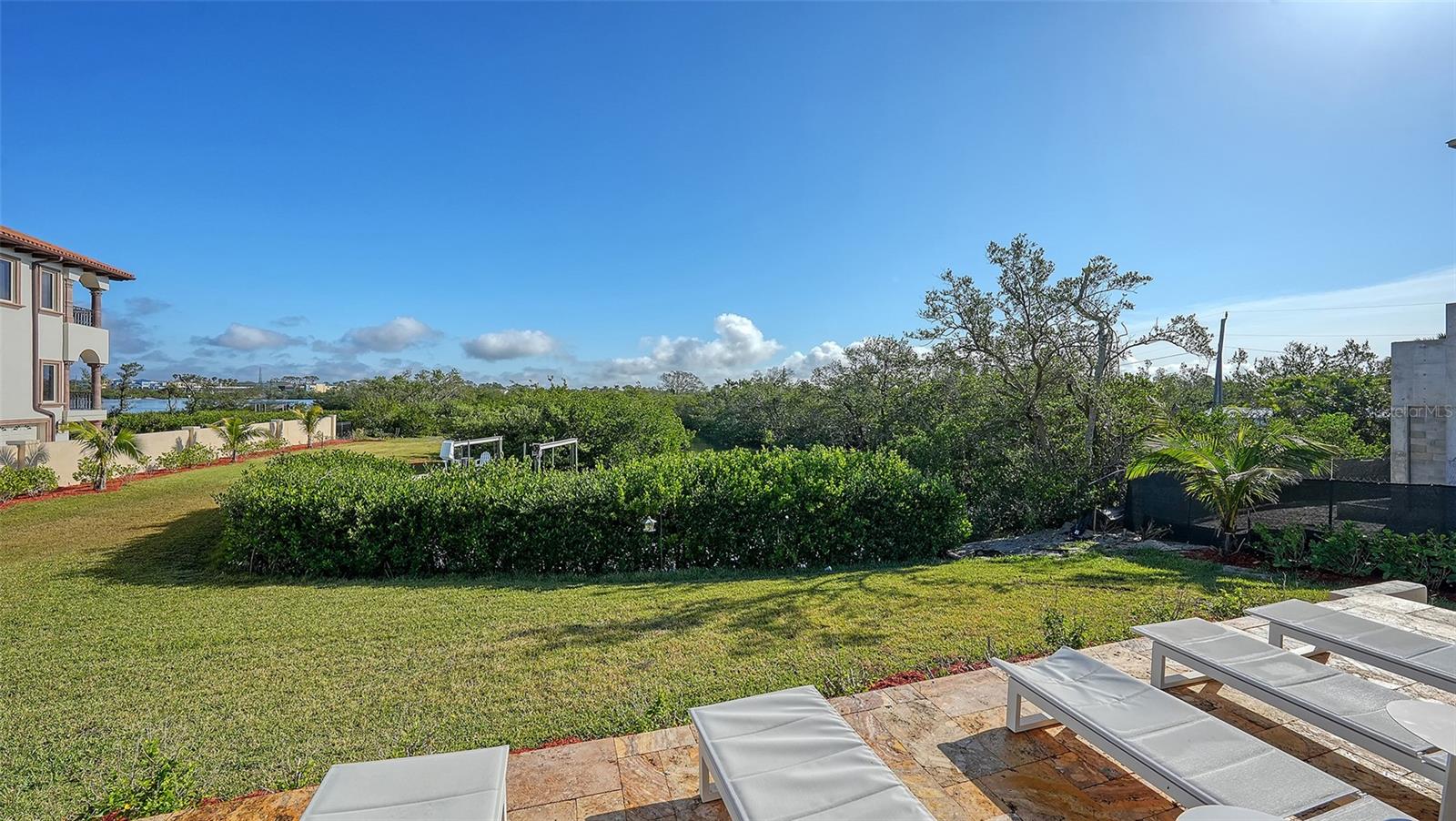 3858 CASEY KEY