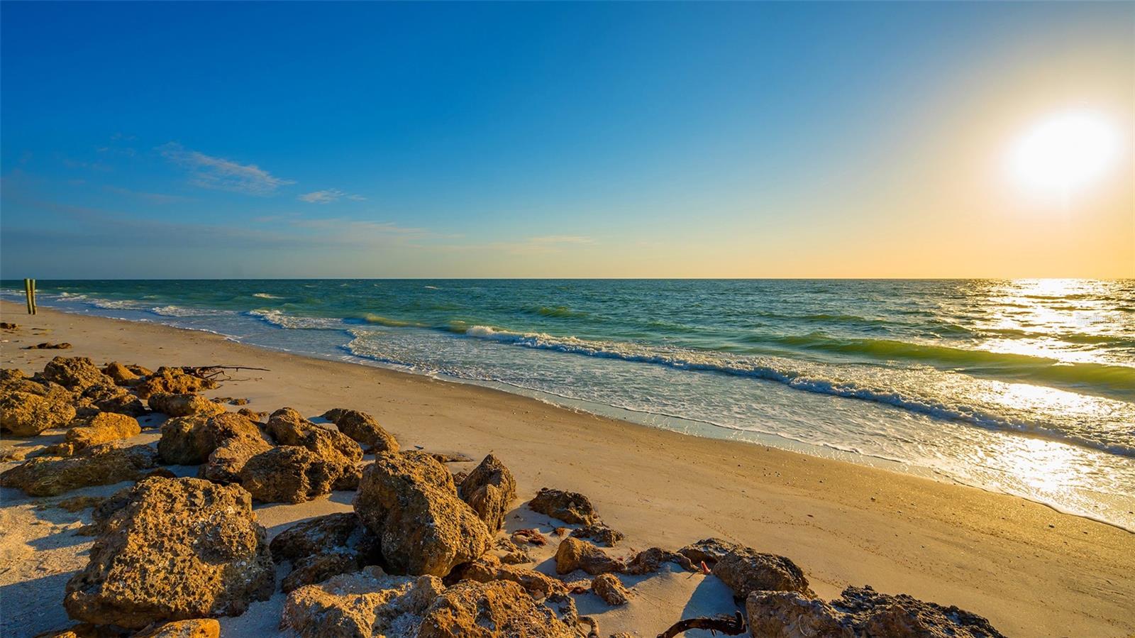 3858 CASEY KEY