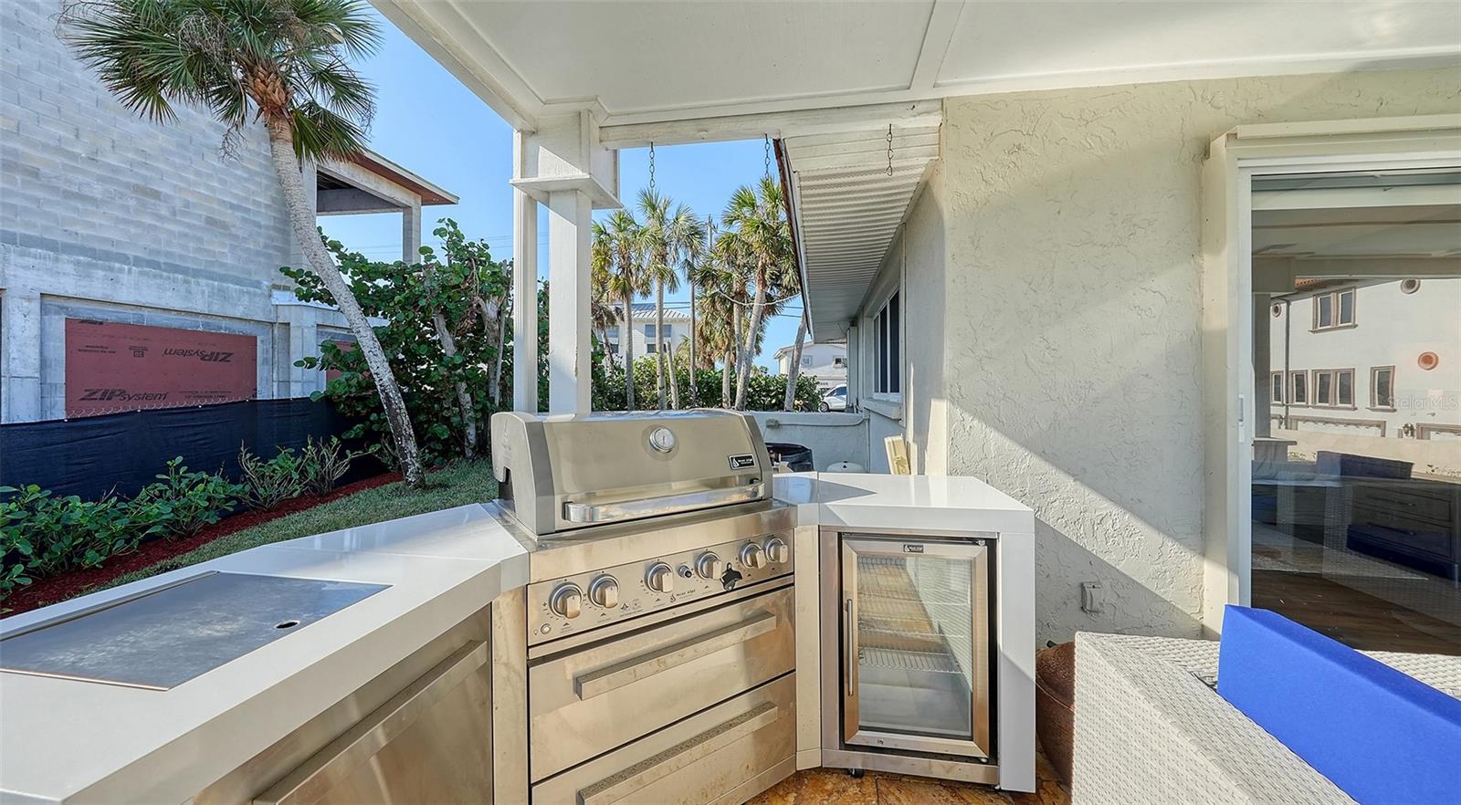 3858 CASEY KEY
