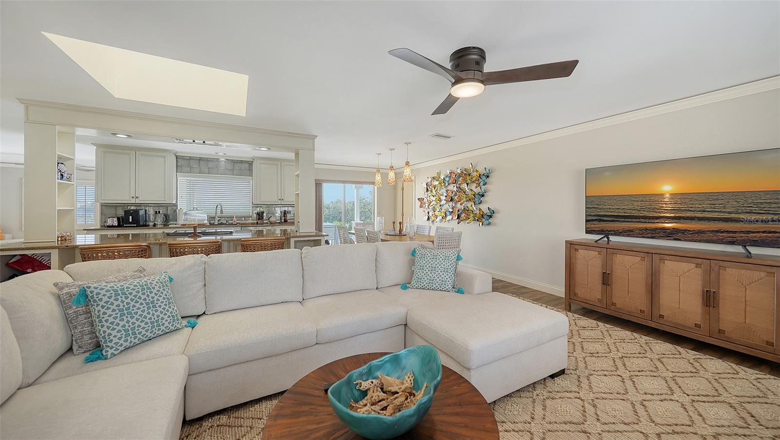 3858 CASEY KEY