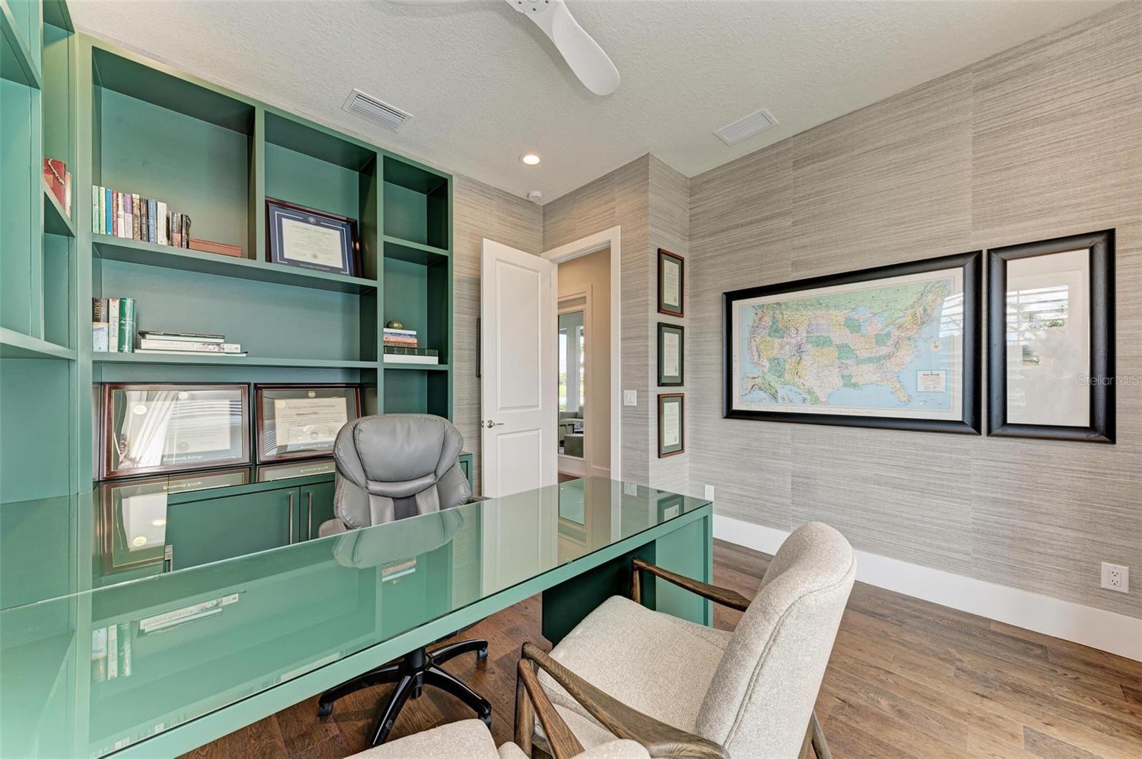 3761 FOUNDERS CLUB DR