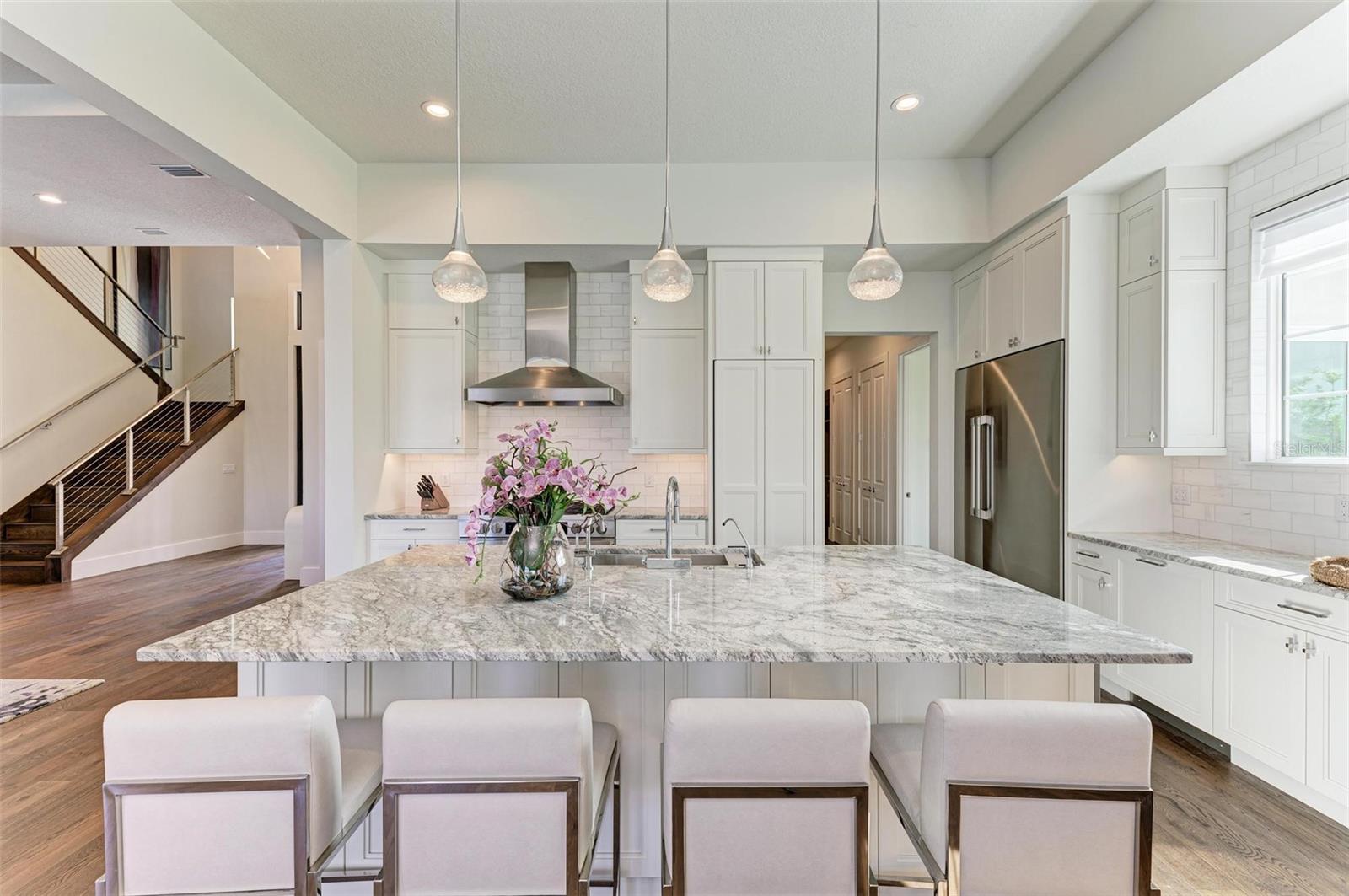 3761 FOUNDERS CLUB DR