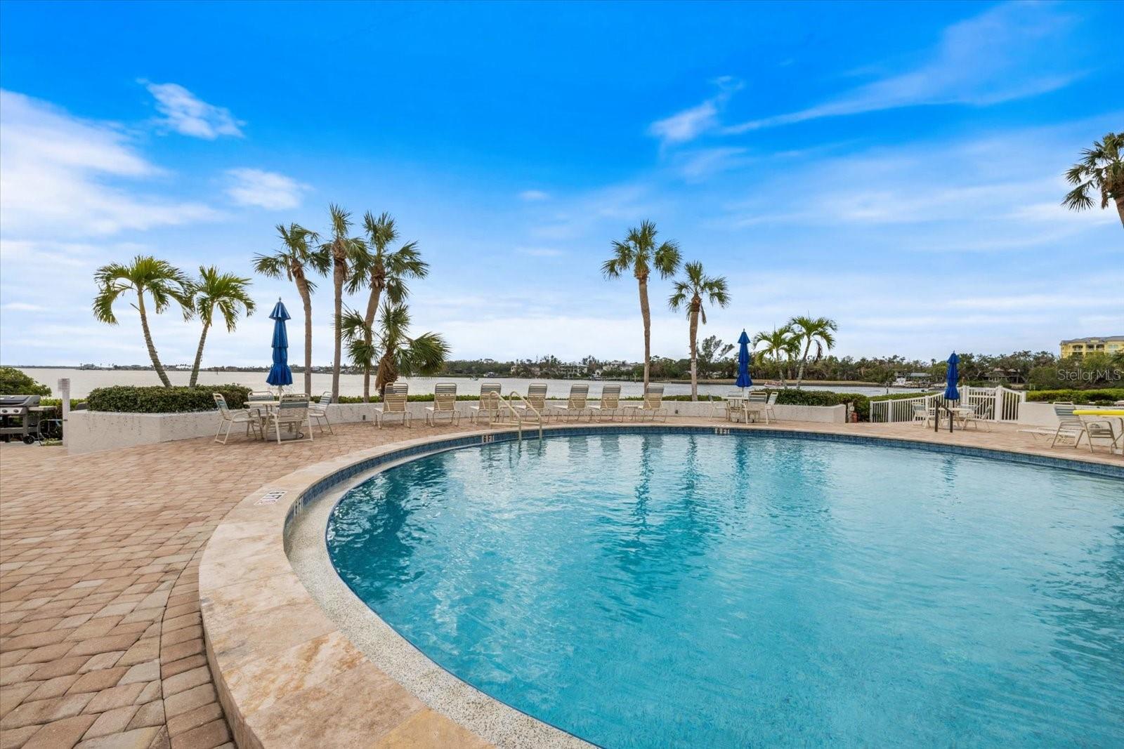 1610 STICKNEY POINT RD #101