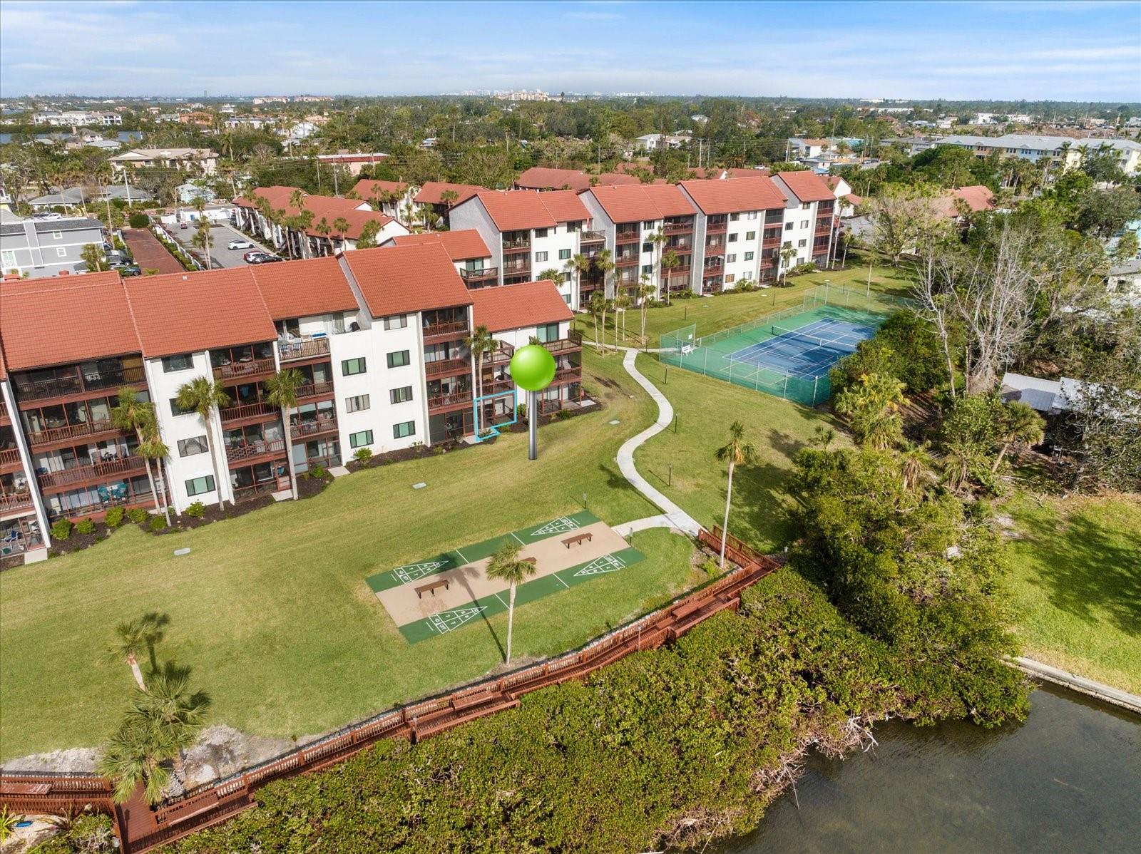 1610 STICKNEY POINT RD #101