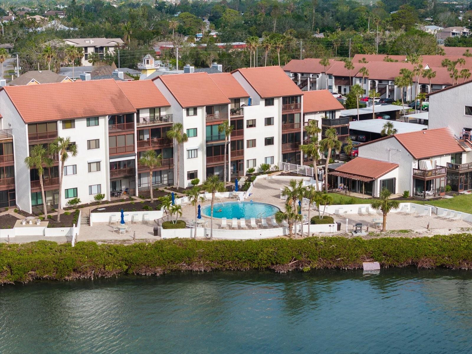 1610 STICKNEY POINT RD #101