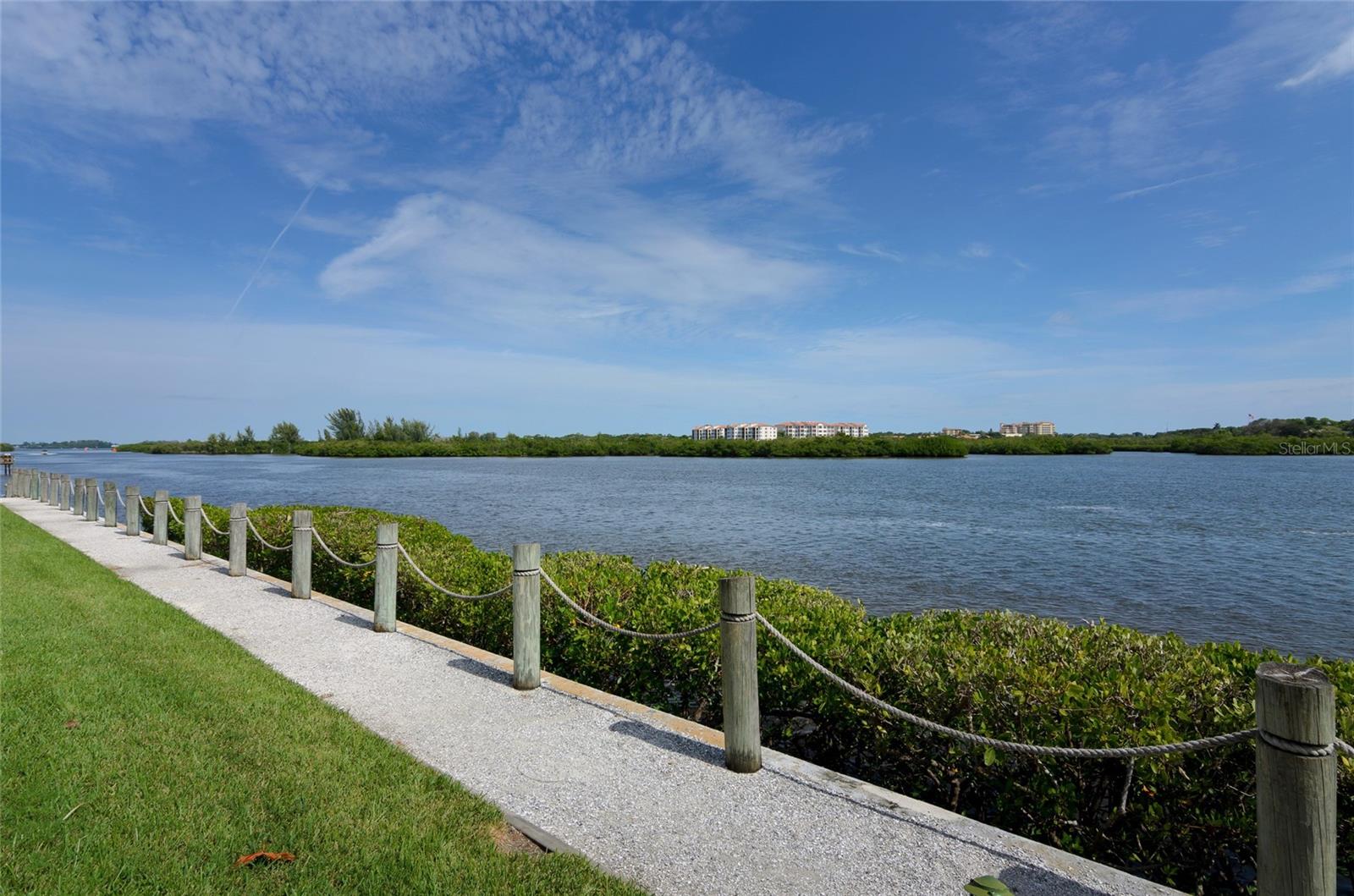 1228 SIESTA BAYSIDE DR #1228-C