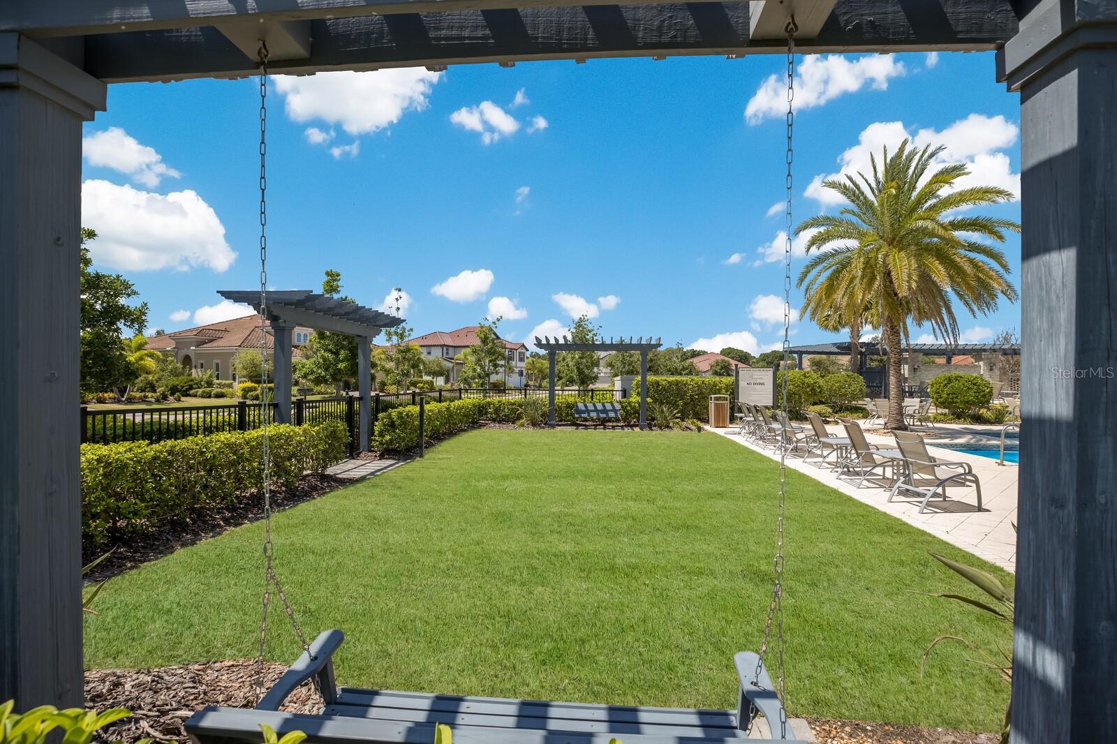 11815 BLUEBIRD PL