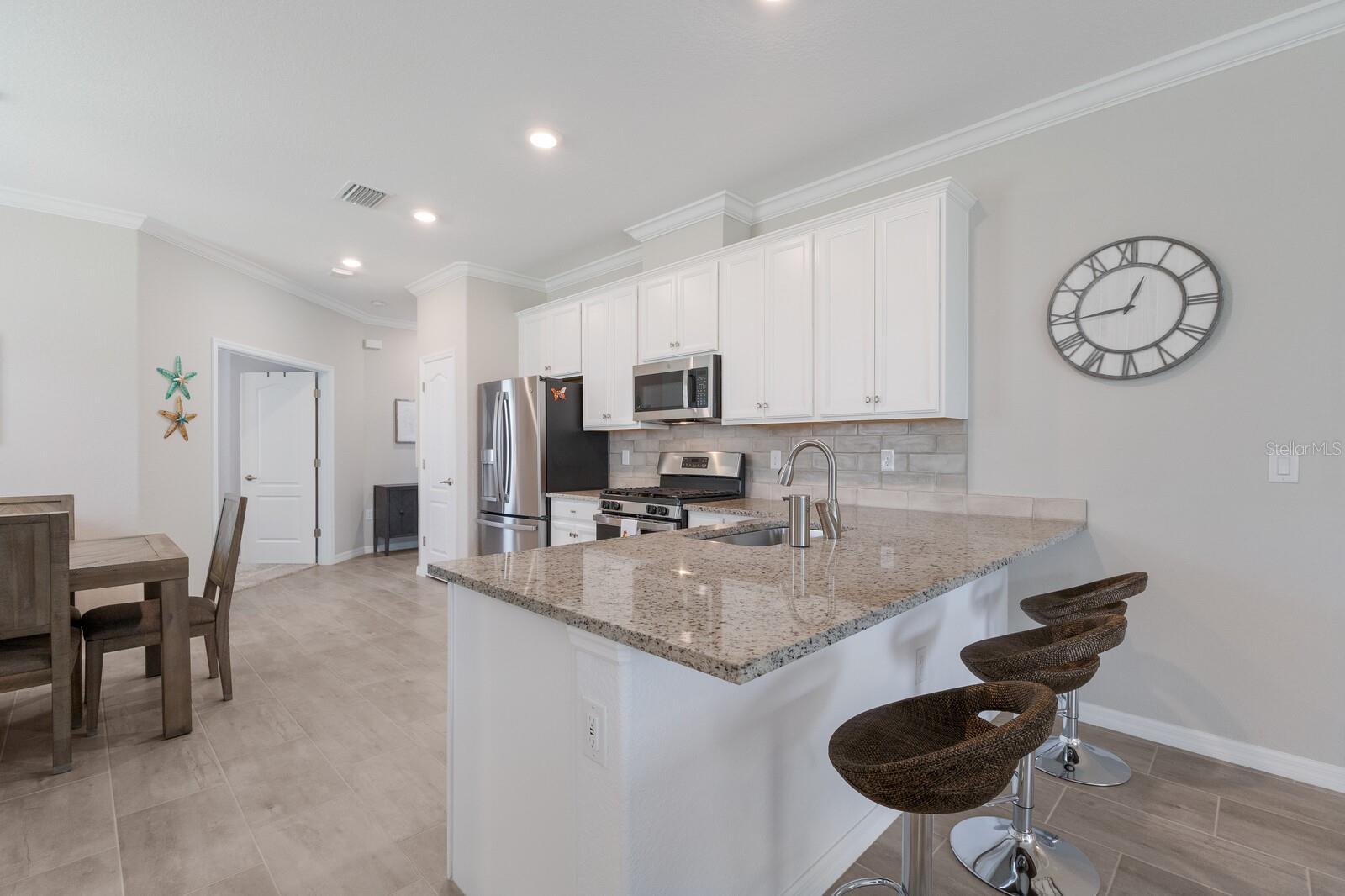 11815 BLUEBIRD PL