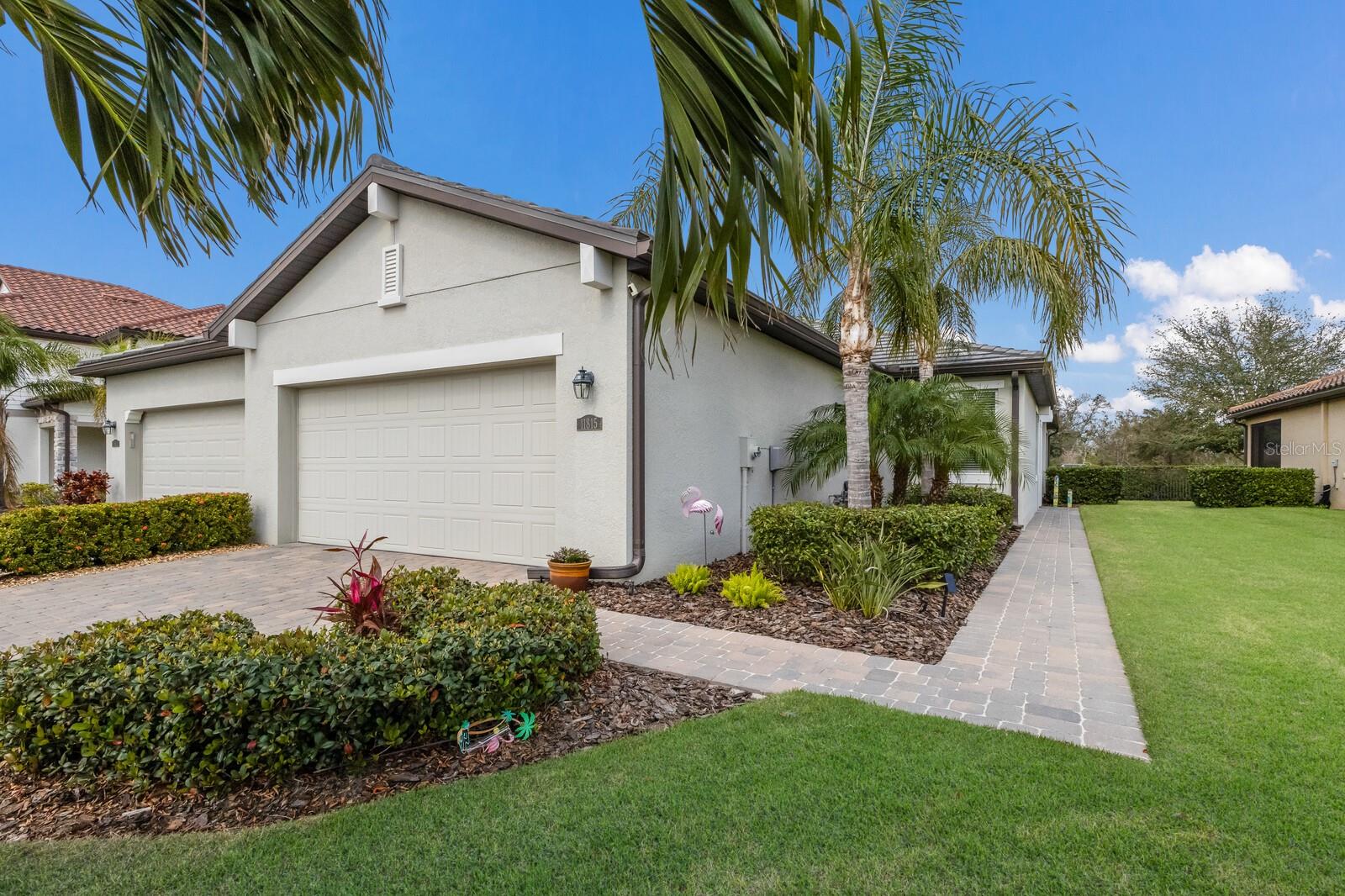 11815 BLUEBIRD PL