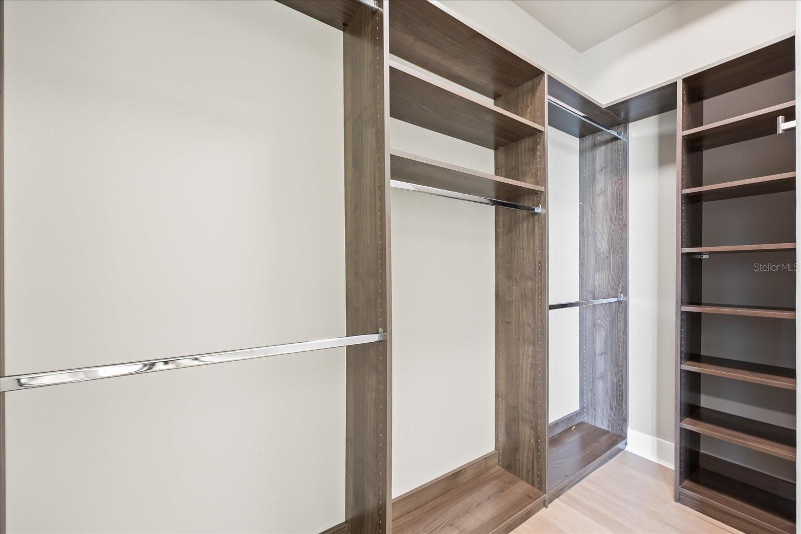 1155 N GULFSTREAM AVE #1709