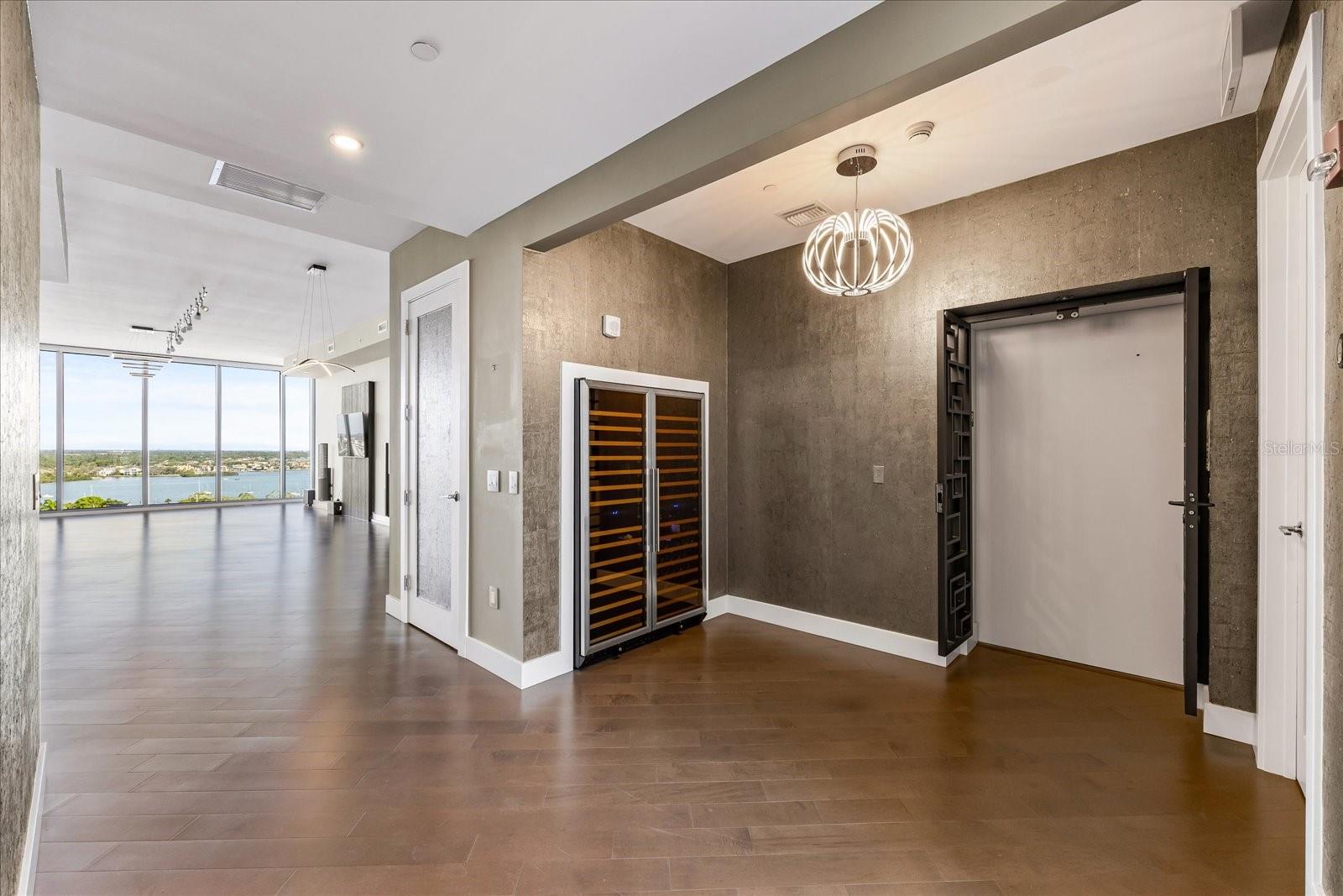 1155 N GULFSTREAM AVE #1709