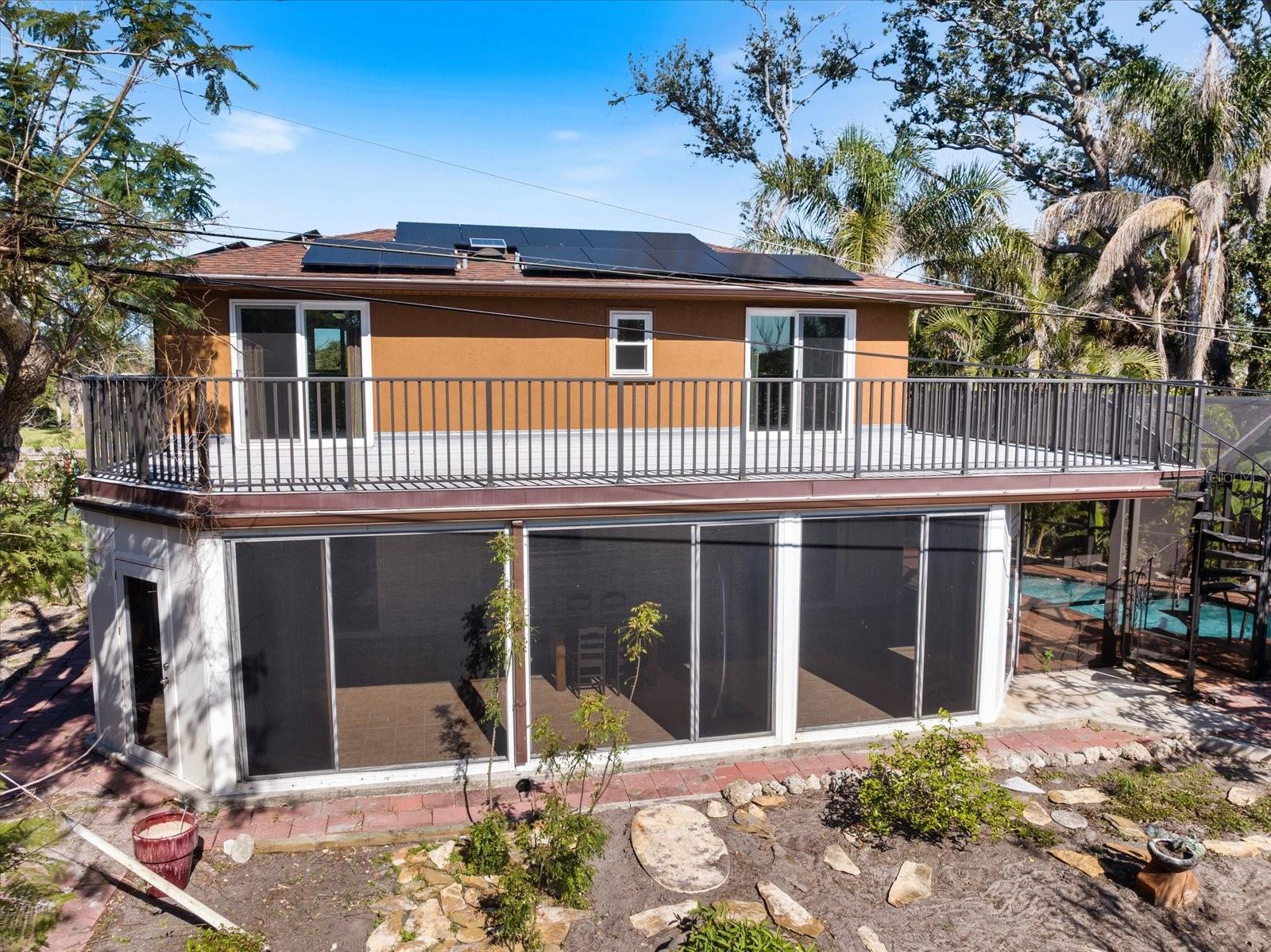 645 PALMETTO DR