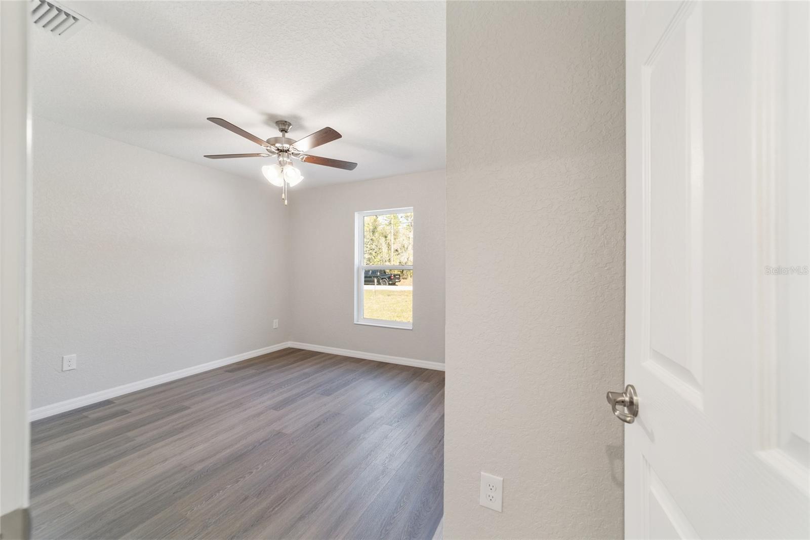 20184 SW 57 ST