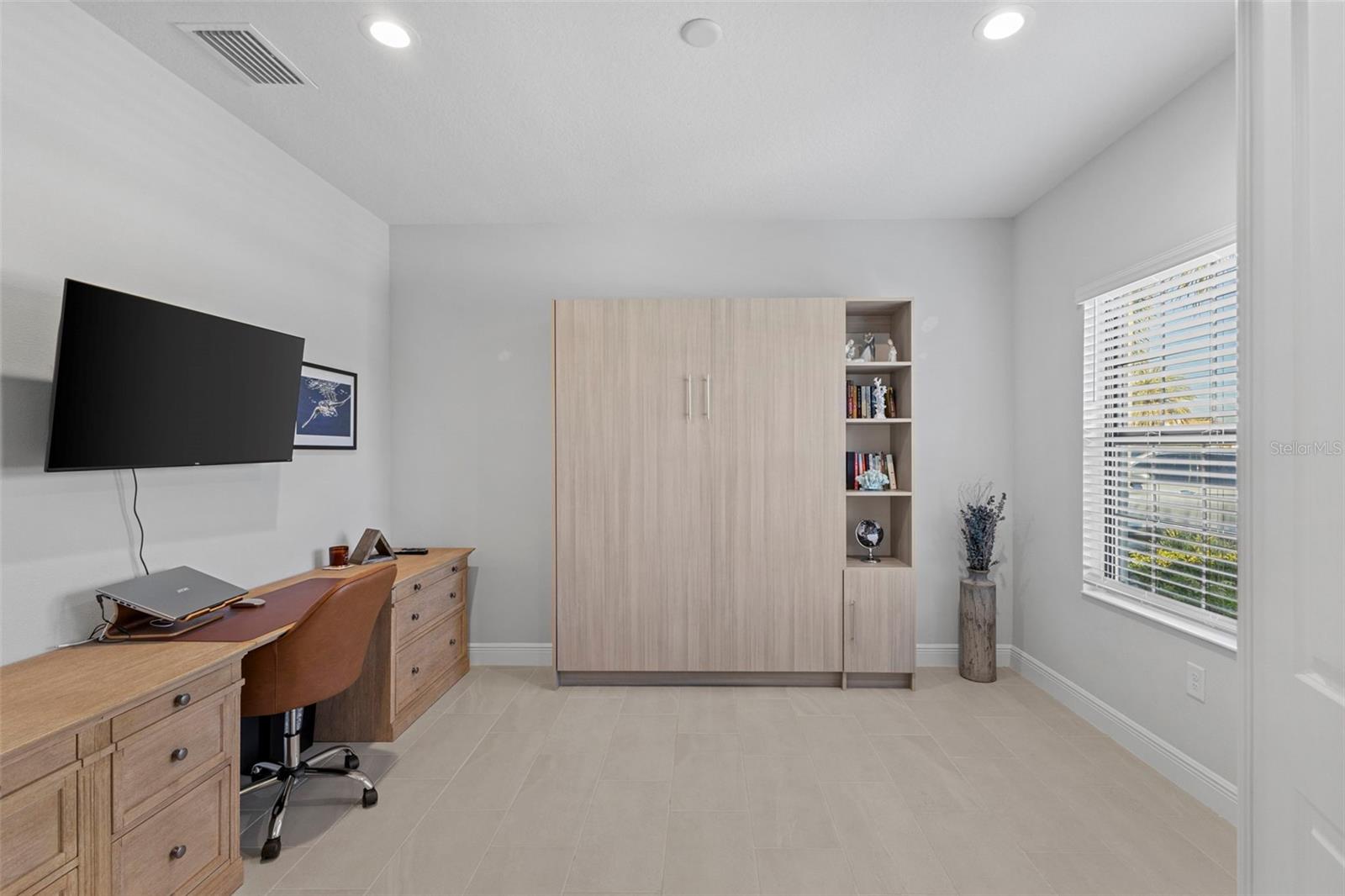 220 CASSANO DR