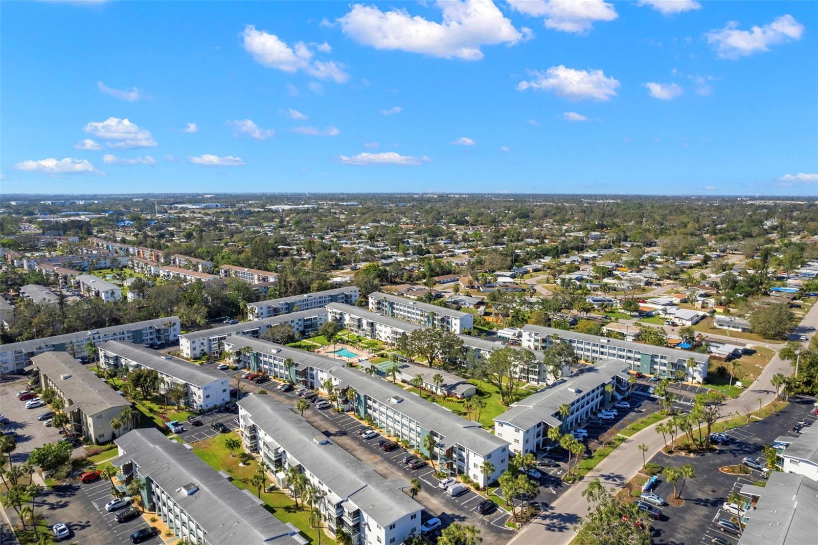 1807 SUNNY DR #E4