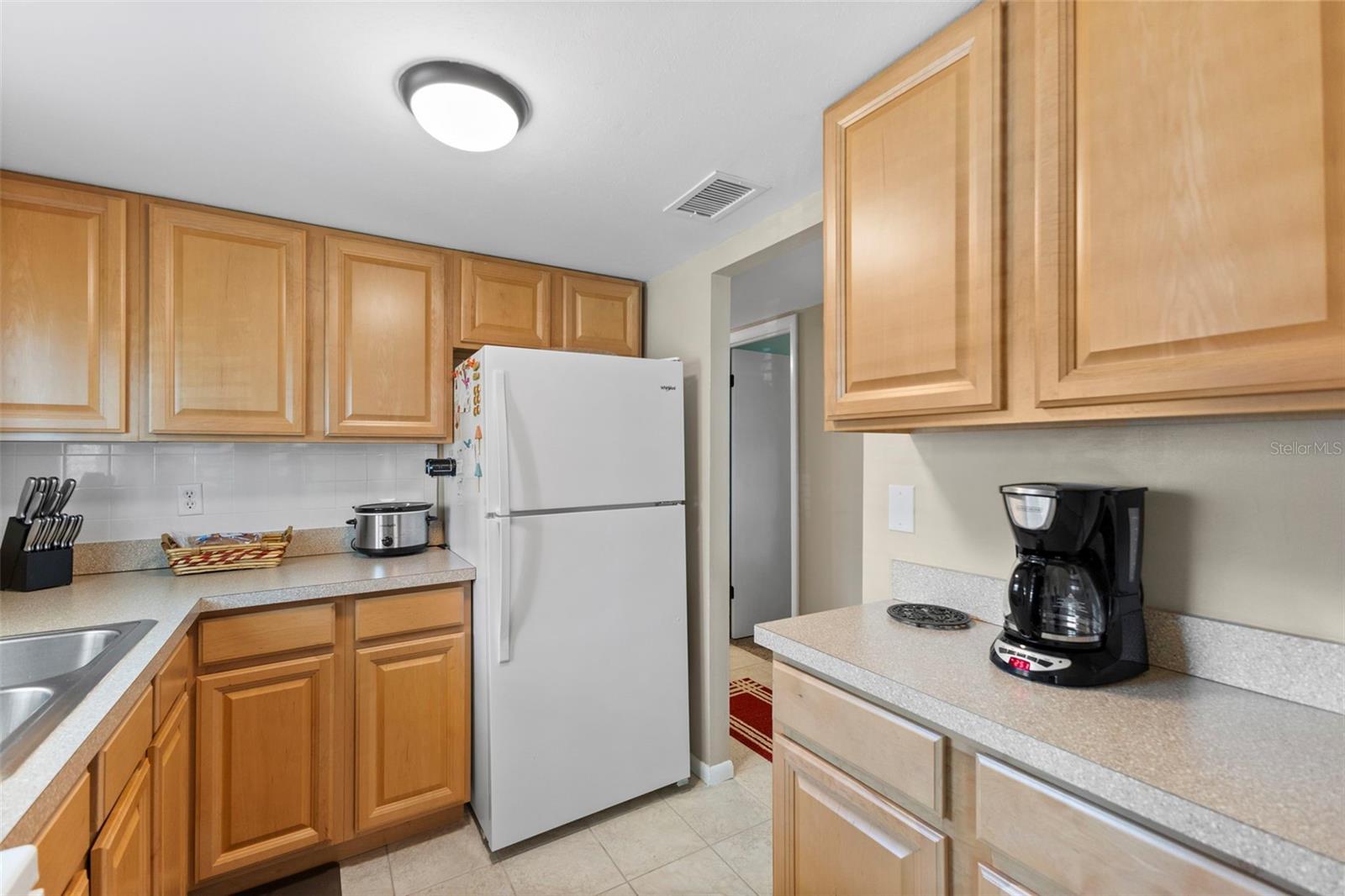 1807 SUNNY DR #E4
