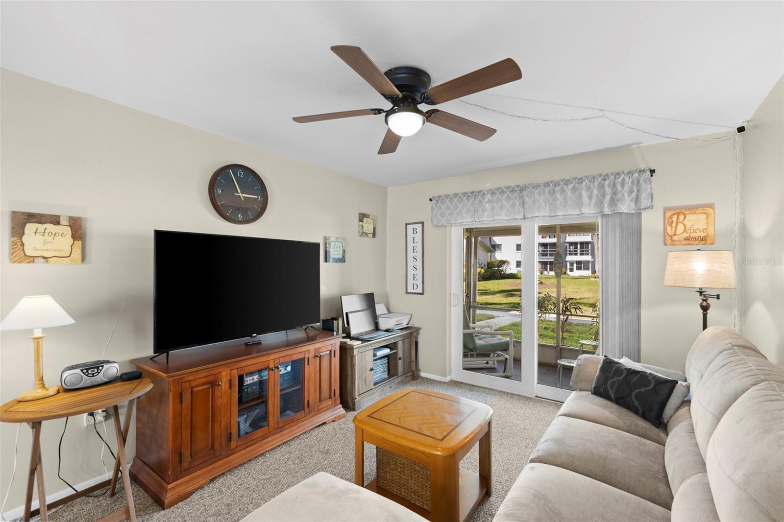 1807 SUNNY DR #E4