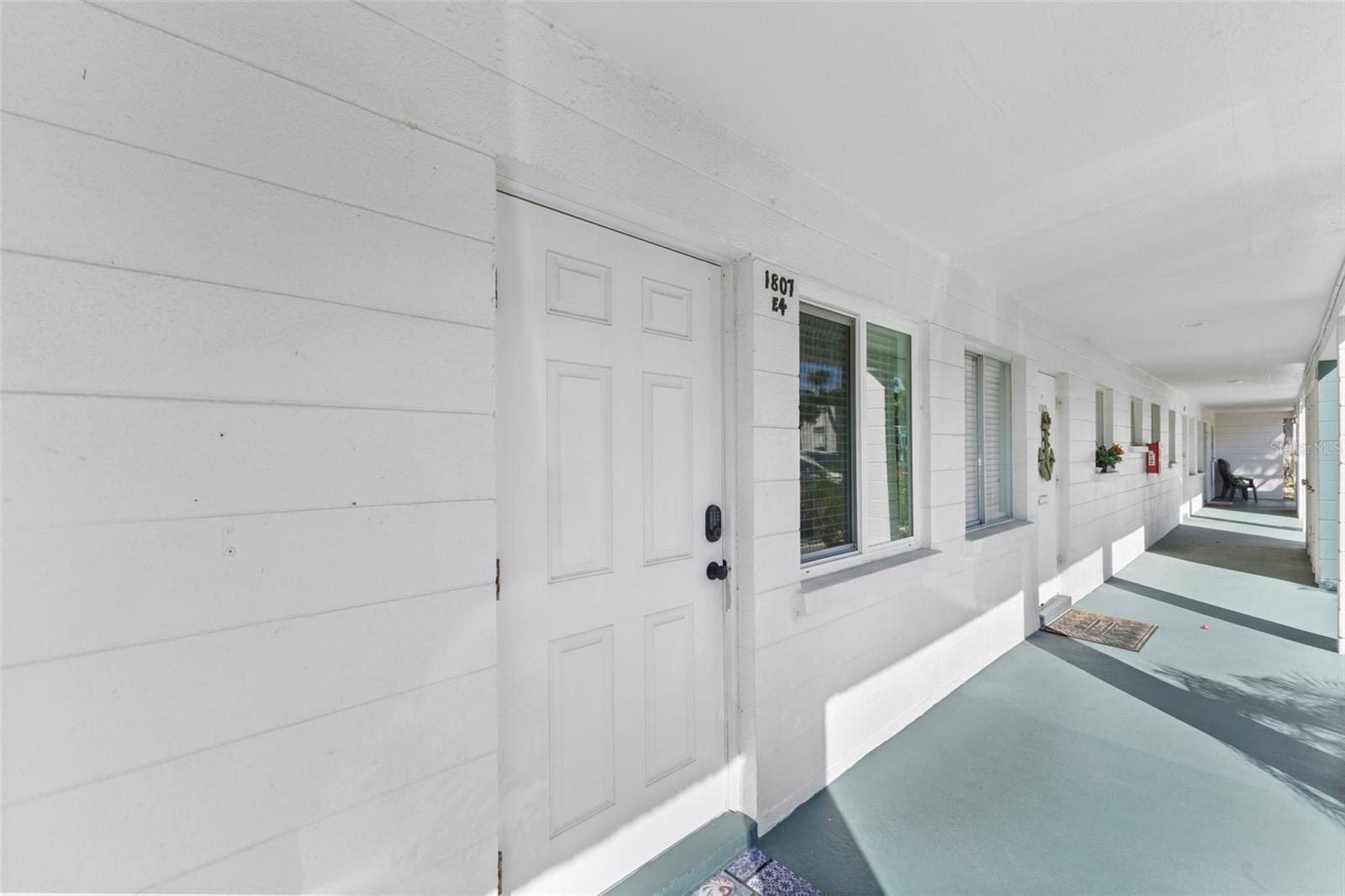 1807 SUNNY DR #E4