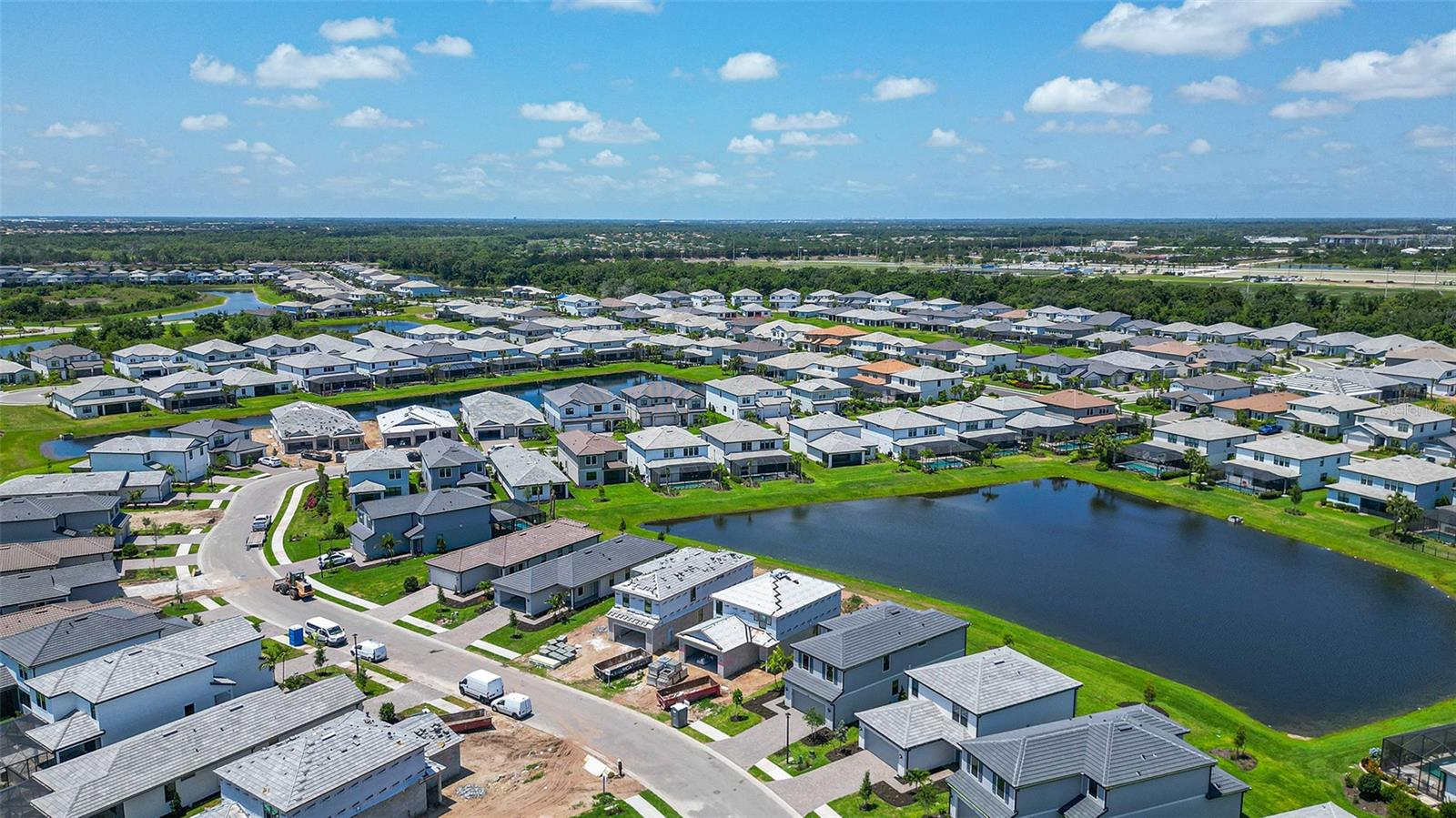 6144 BAYWOOD CT