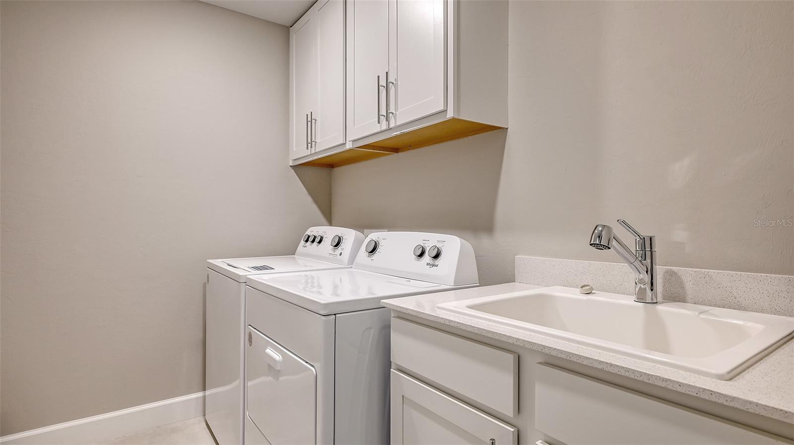 6144 BAYWOOD CT