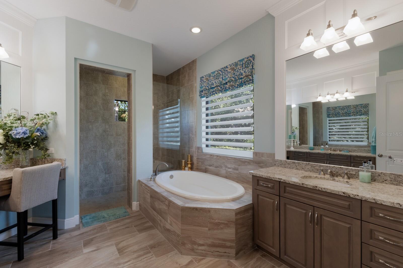 11739 RIVER SHORES TRL