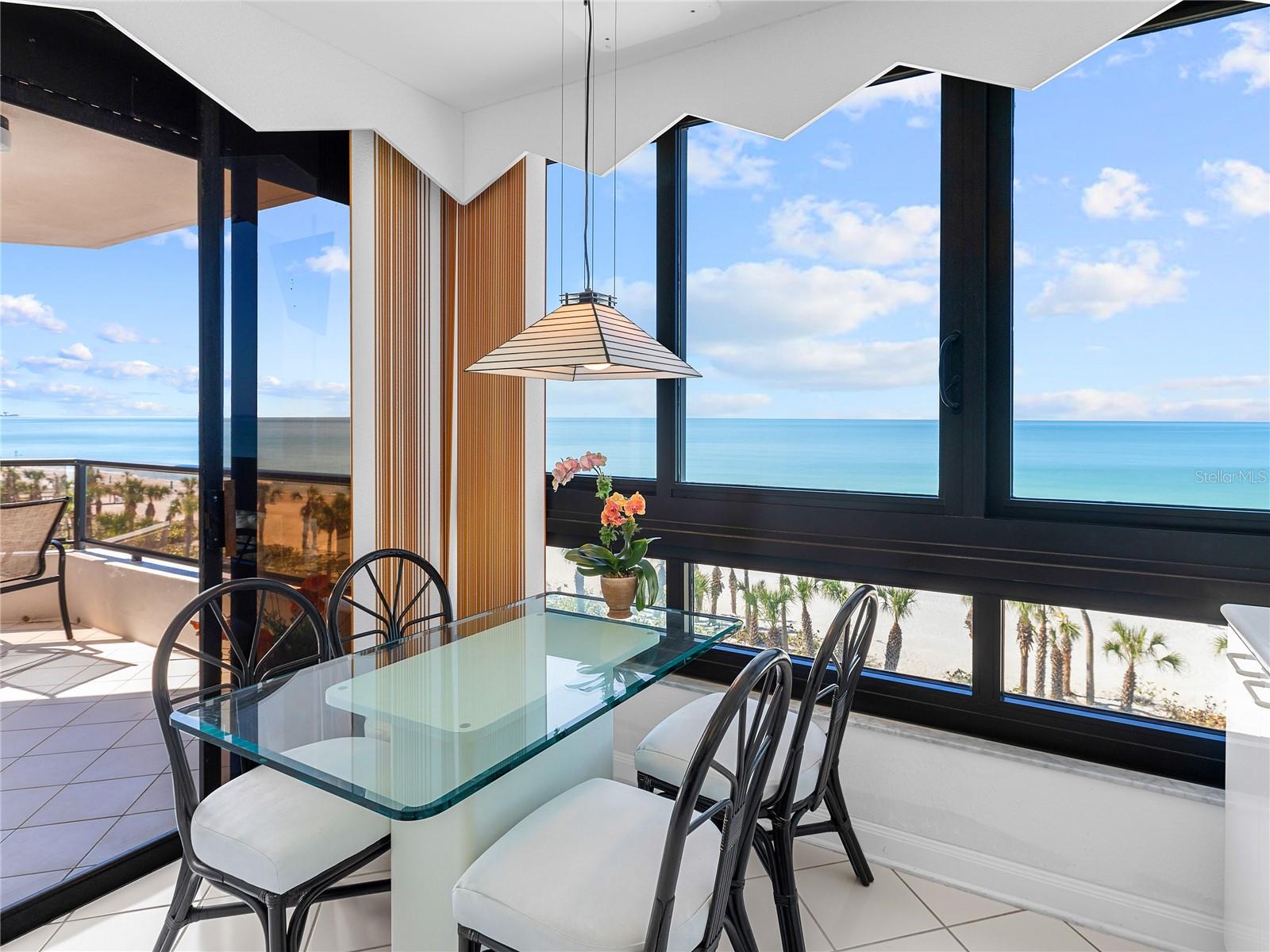 575 SANCTUARY DR #A304