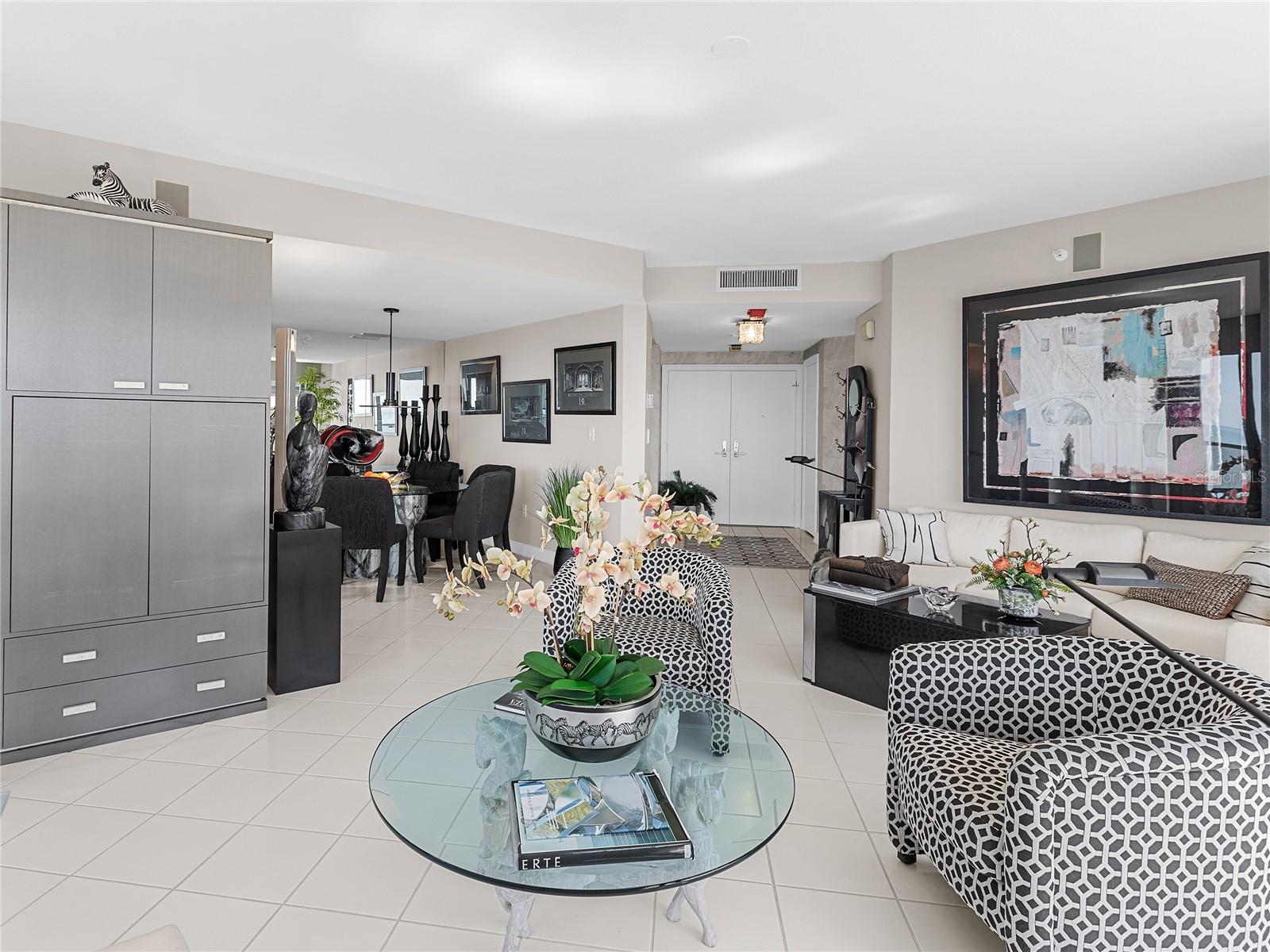 575 SANCTUARY DR #A304