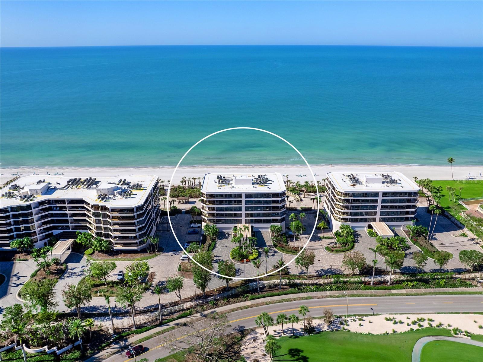 575 SANCTUARY DR #A304