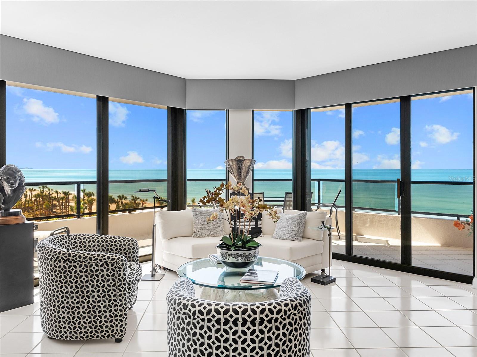 575 SANCTUARY DR #A304