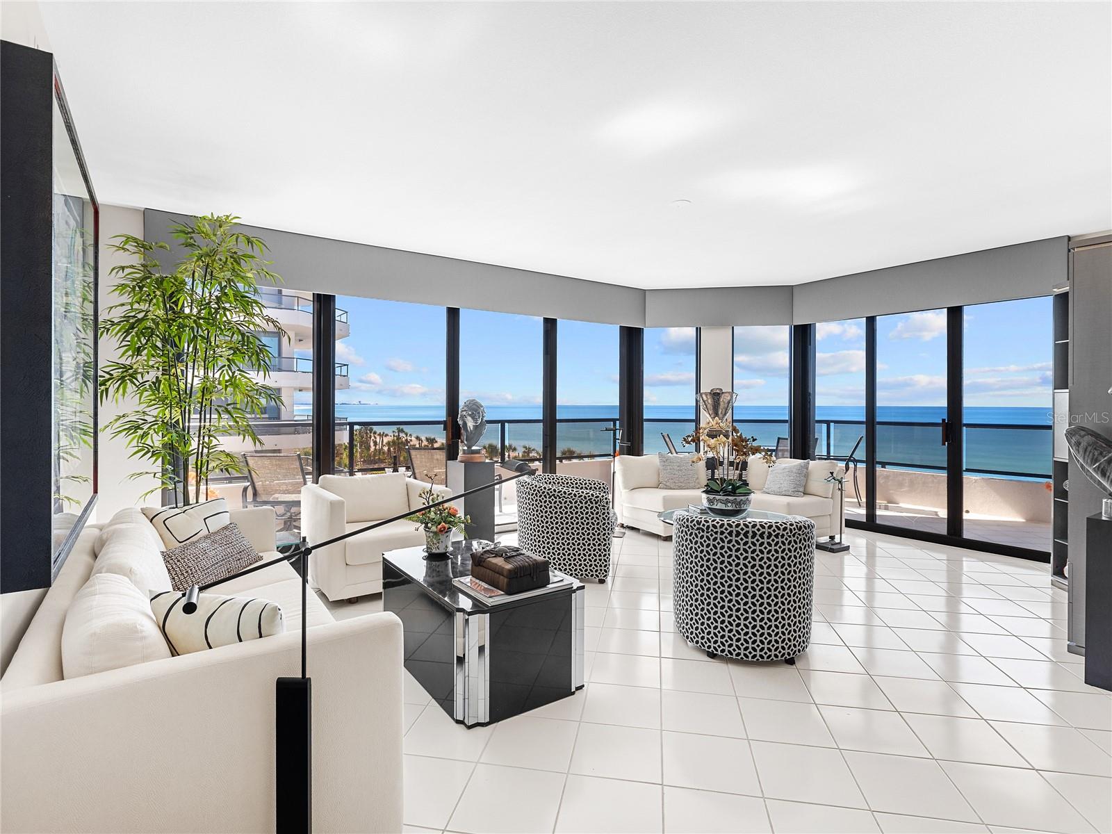 575 SANCTUARY DR #A304