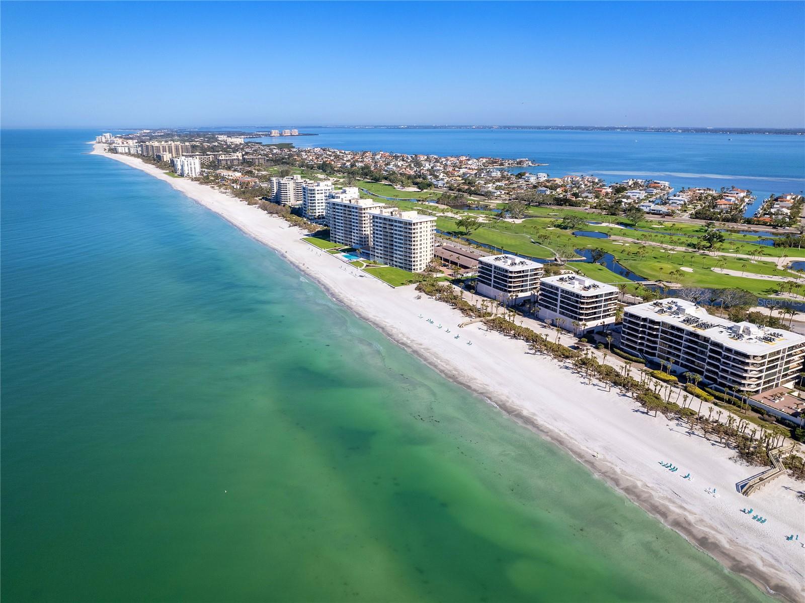 575 SANCTUARY DR #A304