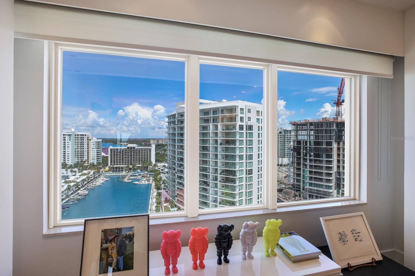 1111 RITZ CARLTON DR #1704
