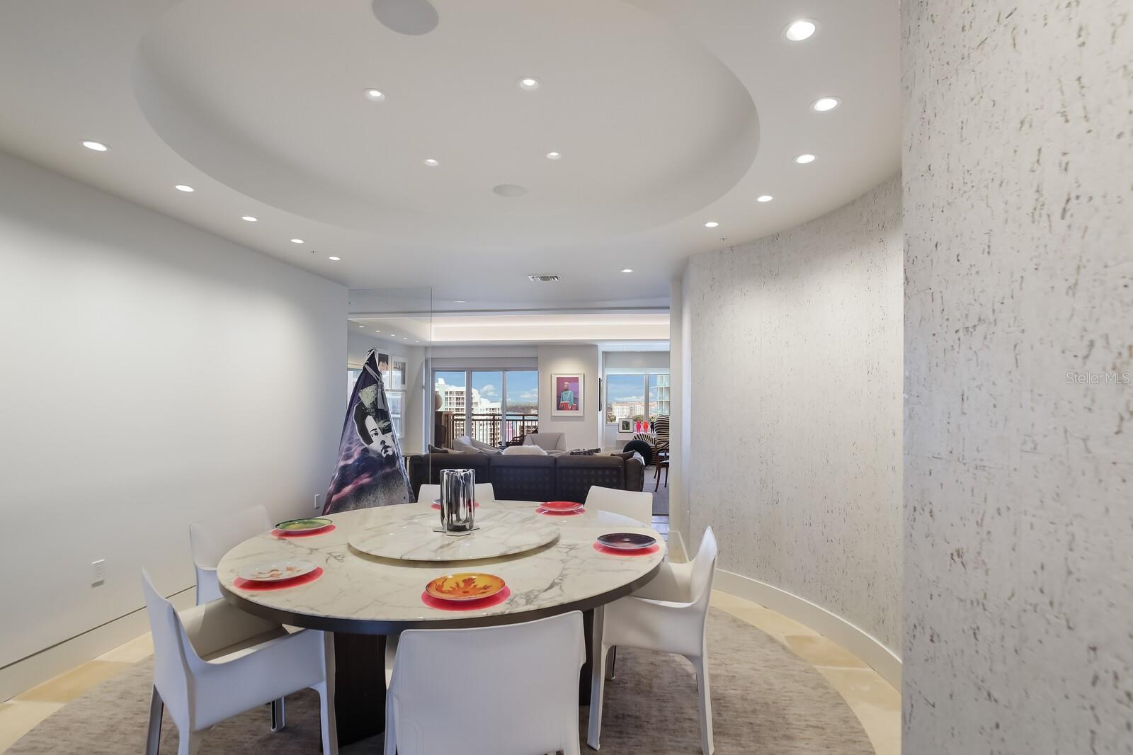 1111 RITZ CARLTON DR #1704