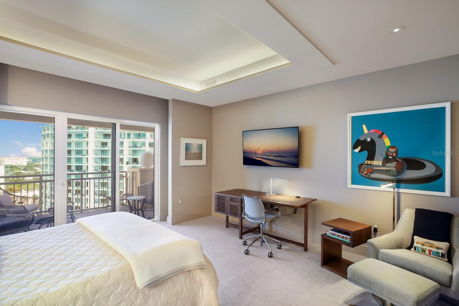 1111 RITZ CARLTON DR #1704