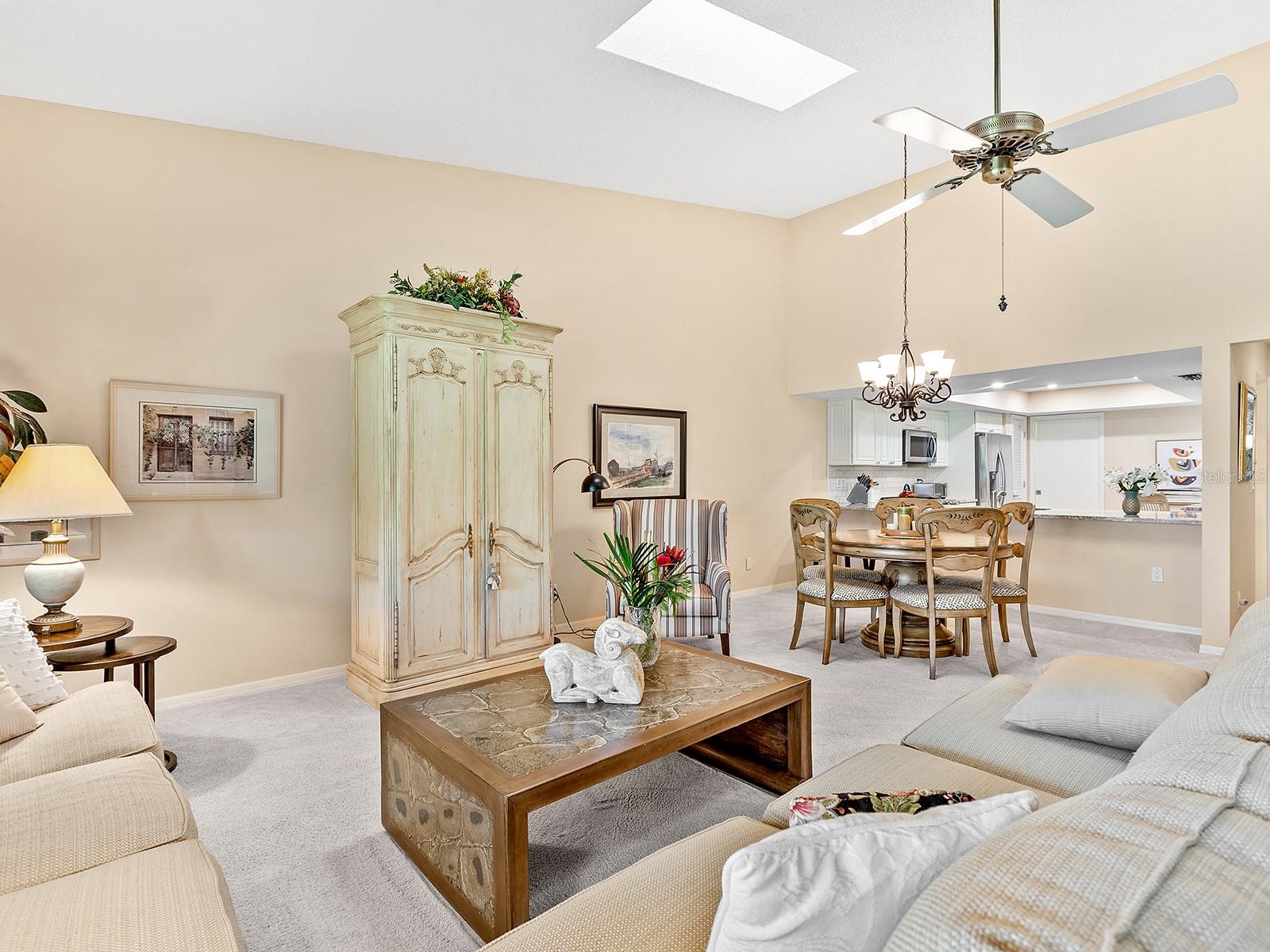 6094 WILSHIRE BLVD #8