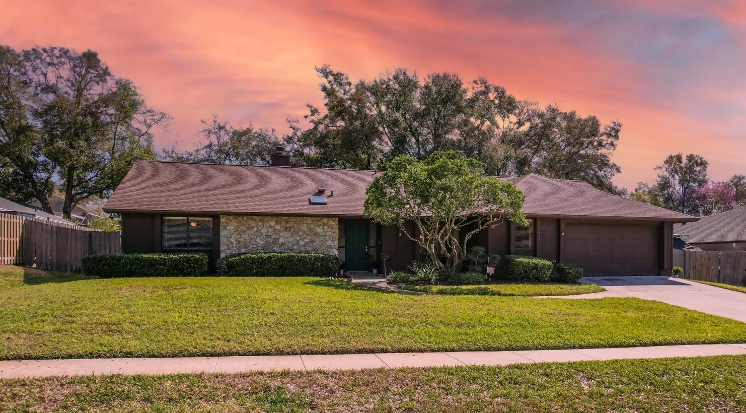 1506 GRACE LAKE CIR