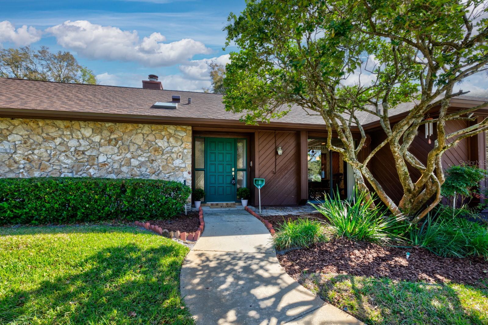 1506 GRACE LAKE CIR