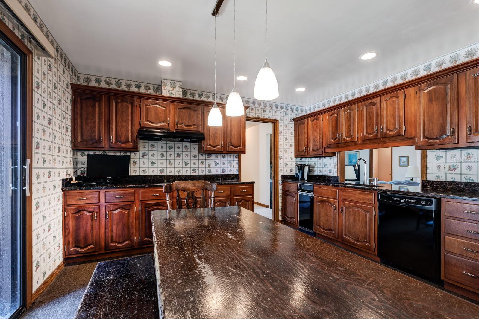 1506 GRACE LAKE CIR