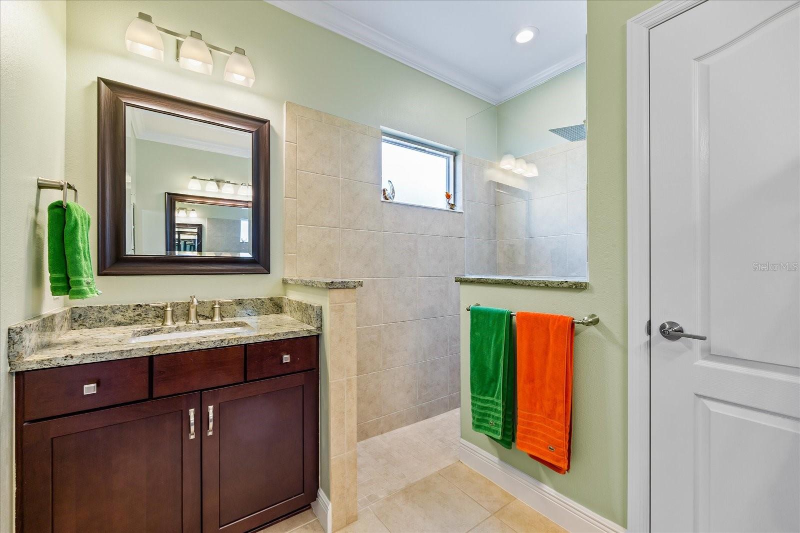 7012 WHITE WILLOW CT