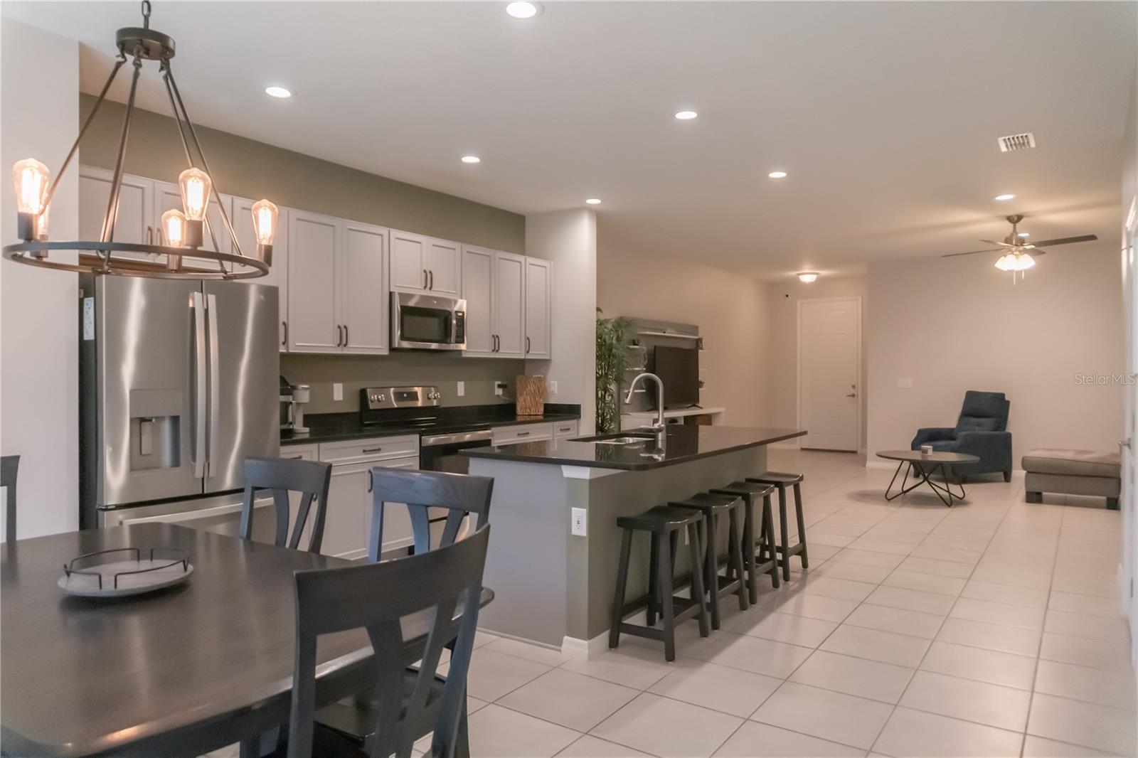 8521 CANYON CREEK TRL