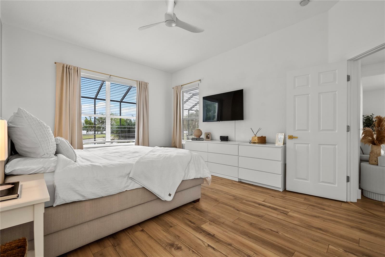 1189 FRASER PINE BLVD