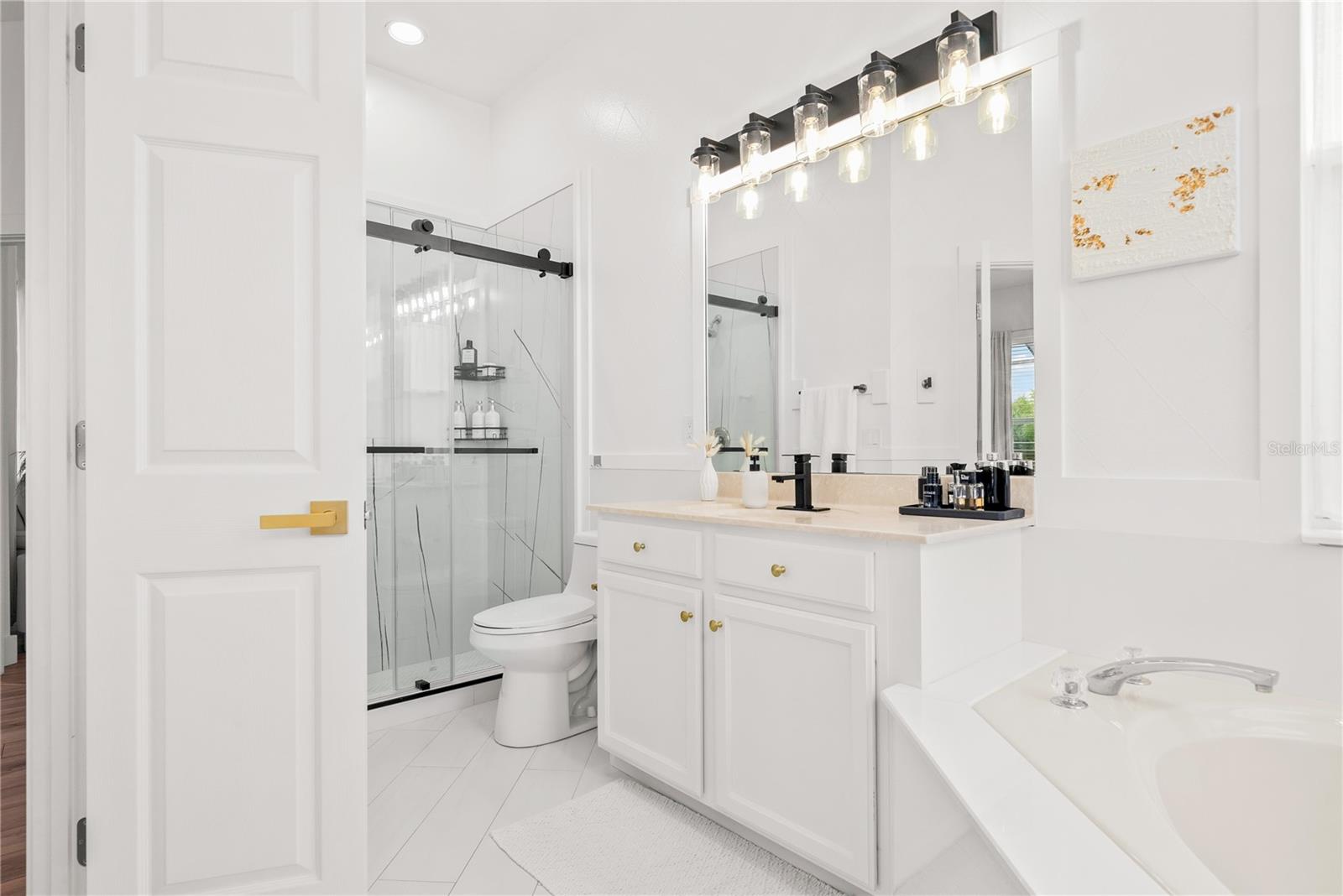 1189 FRASER PINE BLVD