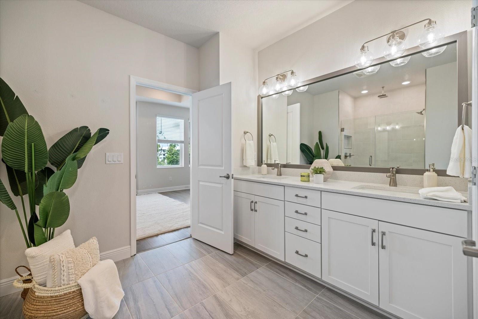 2462 MANGUM CT #2462