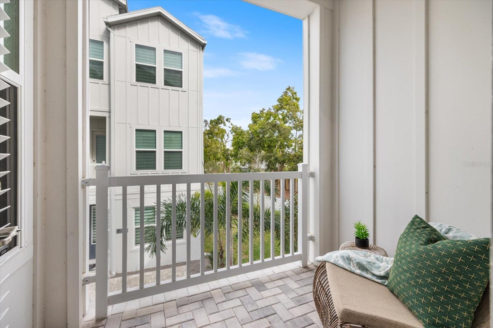 2462 MANGUM CT #2462