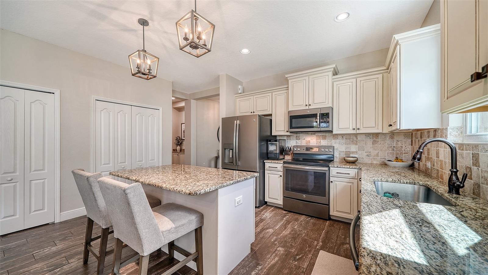 16914 MYRTLE HILL LN